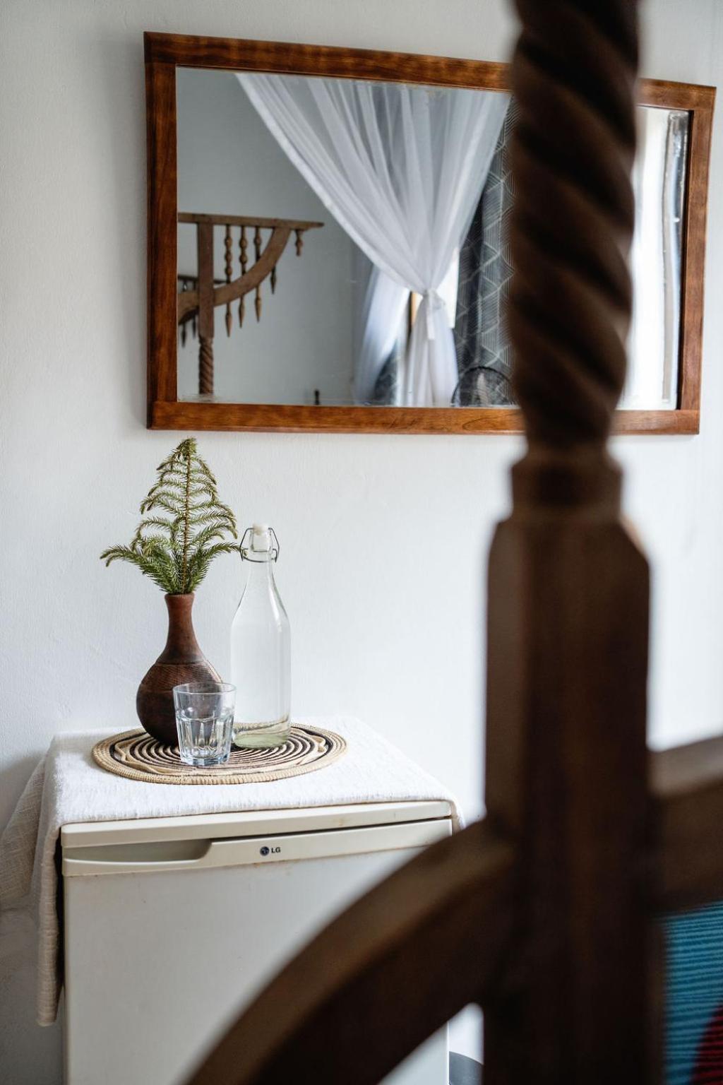 Jinja BaseCamp Bed & Breakfast Bagian luar foto