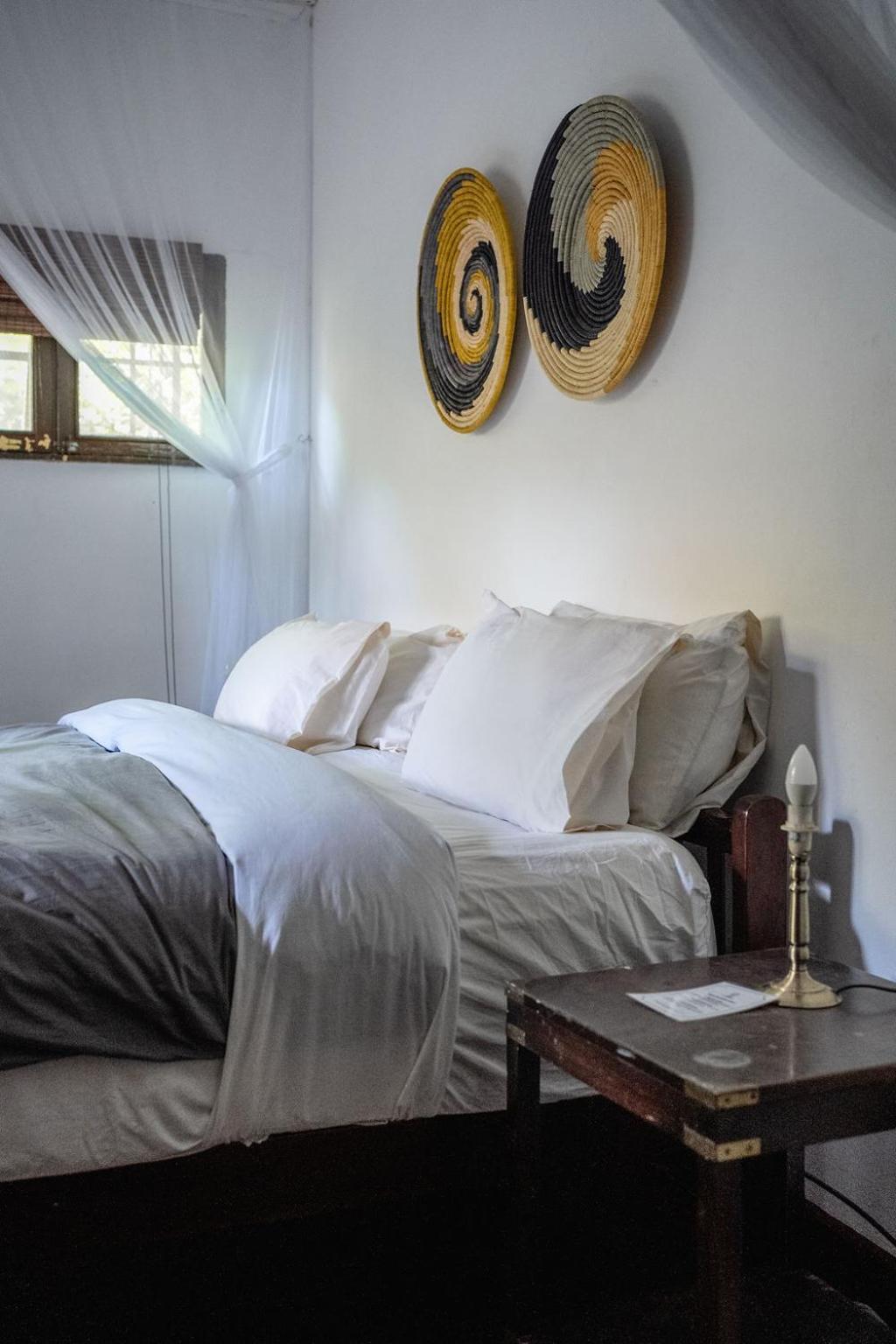 Jinja BaseCamp Bed & Breakfast Bagian luar foto
