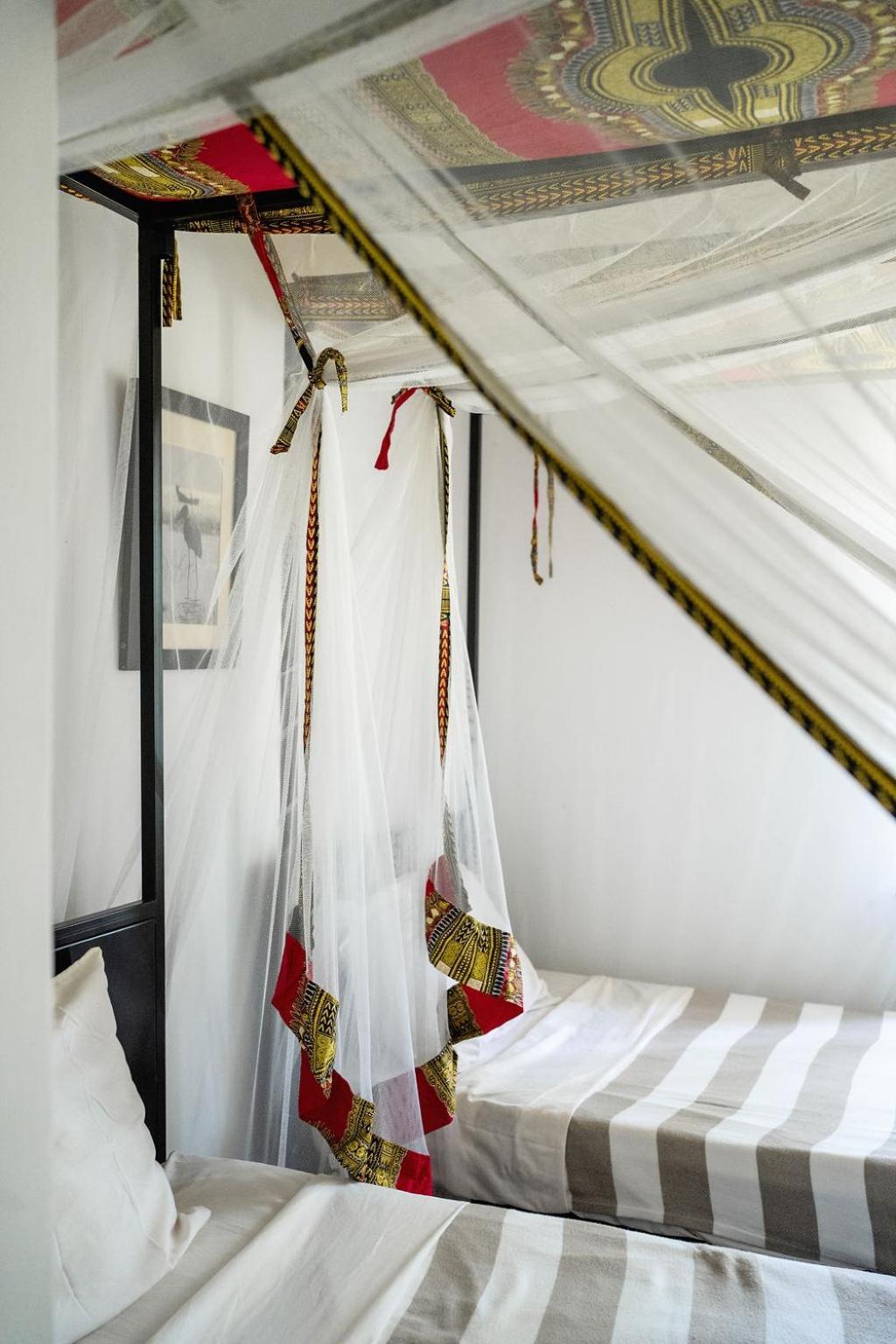 Jinja BaseCamp Bed & Breakfast Bagian luar foto
