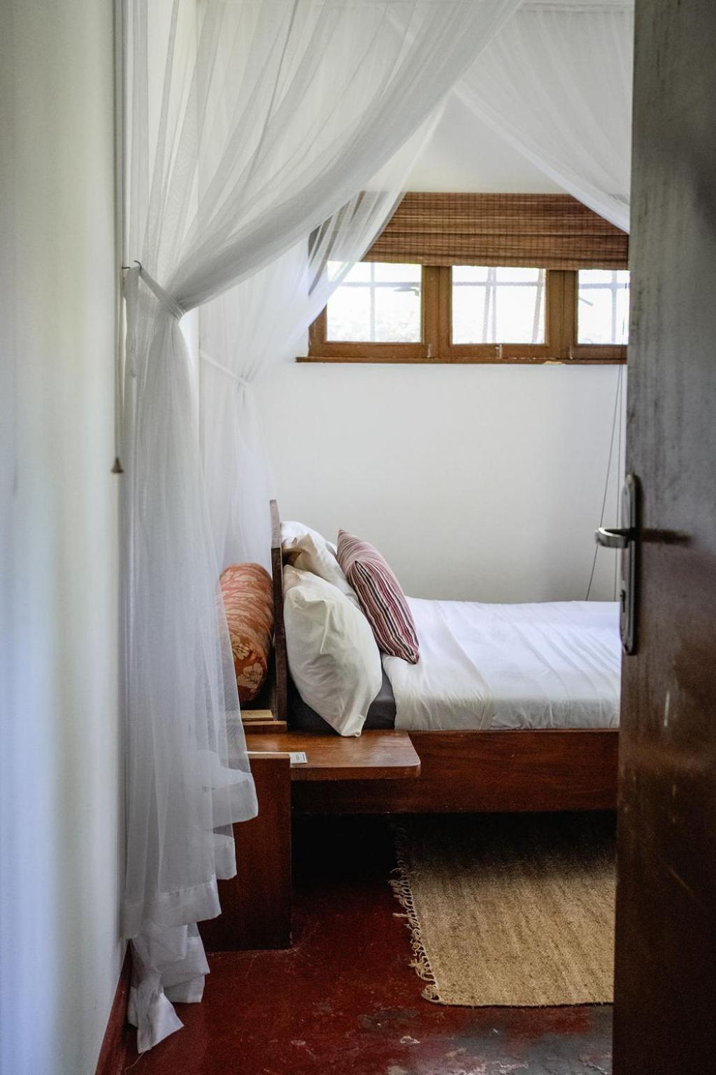 Jinja BaseCamp Bed & Breakfast Bagian luar foto